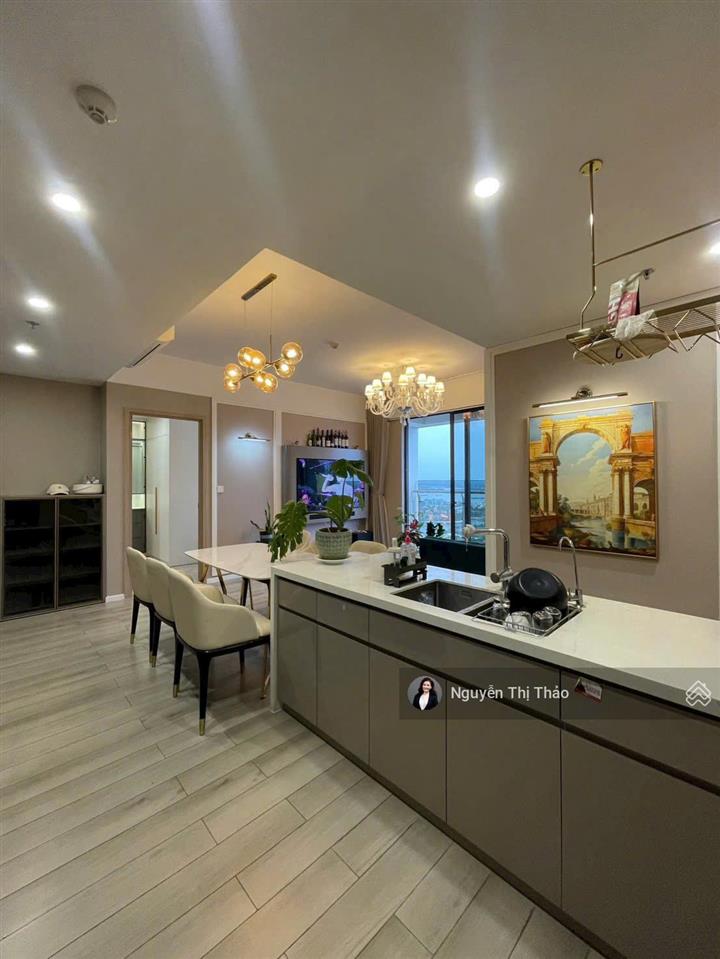 3pn nội thất đẹp views đỉnhfree q.lý tiện nghithoải mái cho cả gd trong resort masterivinhome q9