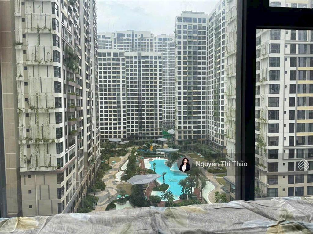 Thuê 1pn 54m2 thiết kế đẹp, có ban công  giá 10tr tại resort xanh mát lumiere masteri q9  vin