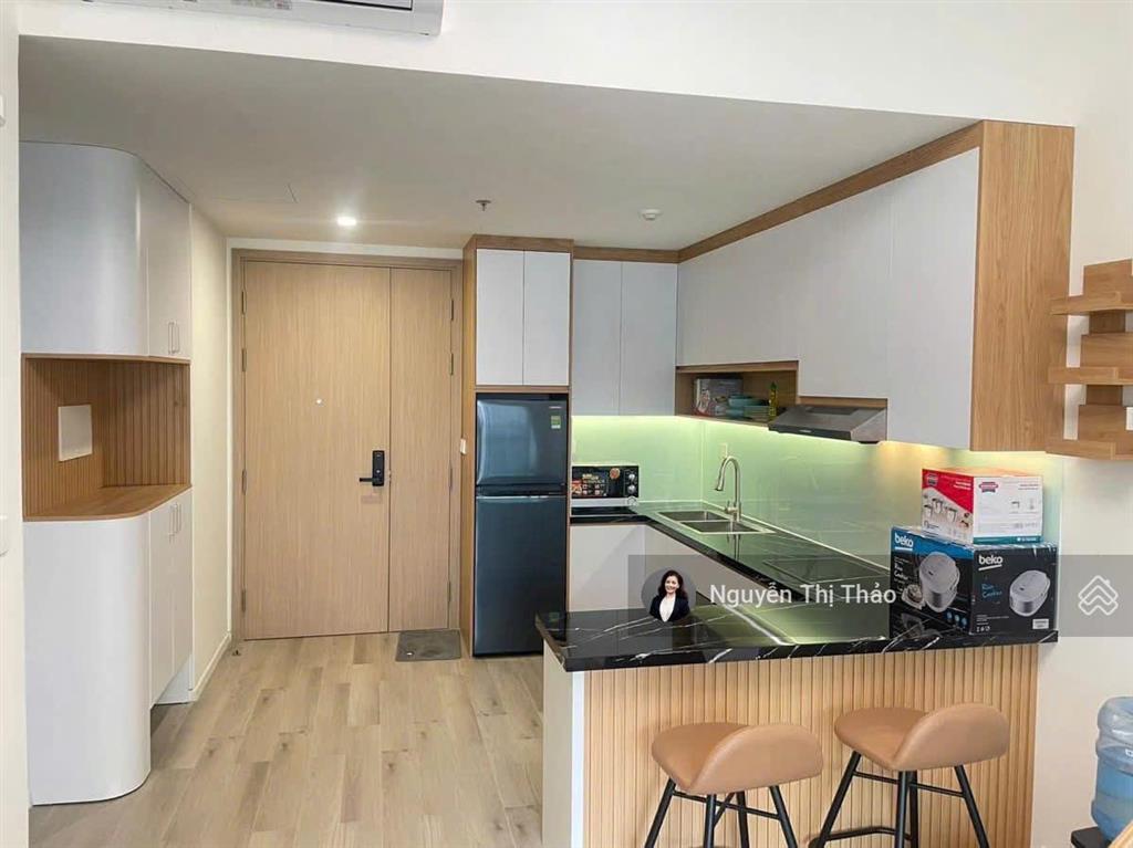 Thuê 1pn 54m2 thiết kế đẹp, có ban công  giá 10tr tại resort xanh mát lumiere masteri q9  vin