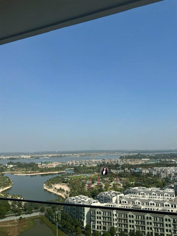 Vui hè tại gia thuê 2pn 74m² view sông giá 10tr masterise c point  m.phí qlyan cư lâu dàihđ 2năm