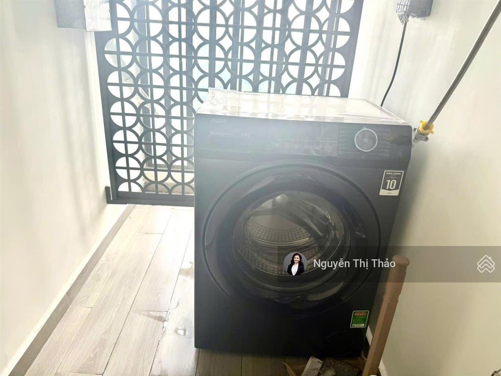 Cho thuê 2pn2wc full nội thất xịn  giá 12trfree phí ql,view cực chill, vào ở liền,tại lumiere q9