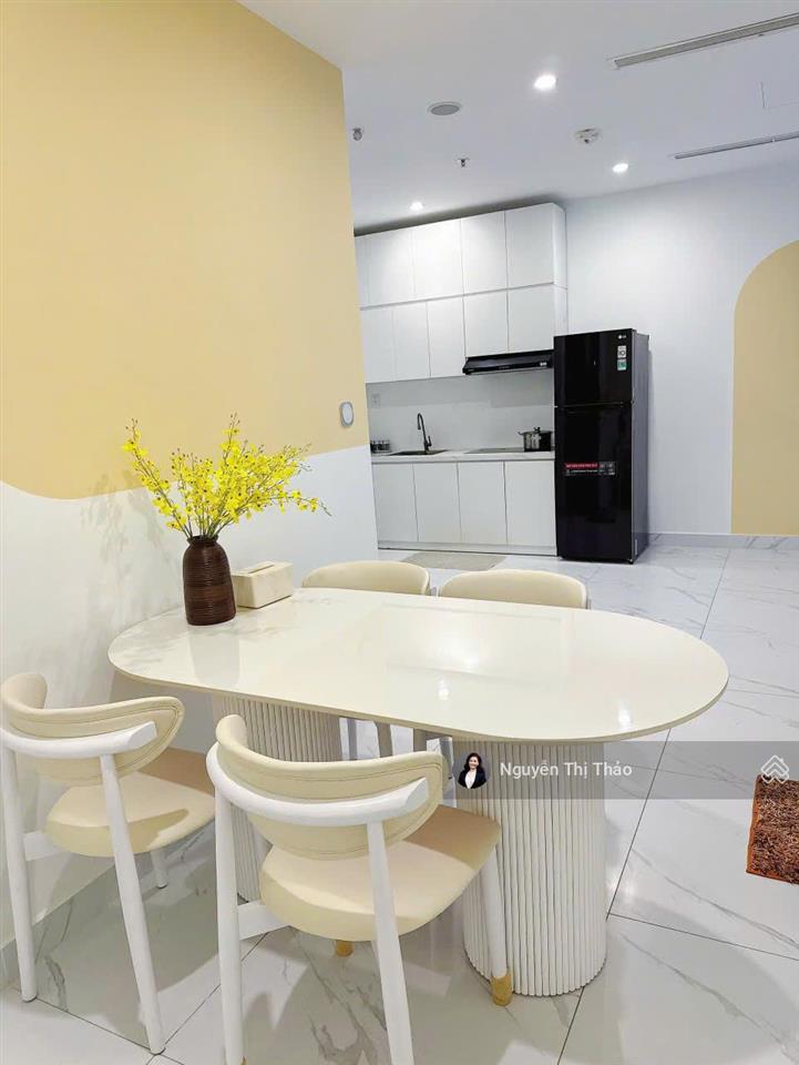 Thuê 1pn+ full nội thất  tòa be6, tầng trung, view hồ bơi vô cực  khu vip the beverly cao cấp