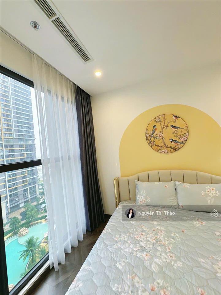Thuê 1pn+ full nội thất  tòa be6, tầng trung, view hồ bơi vô cực  khu vip the beverly cao cấp