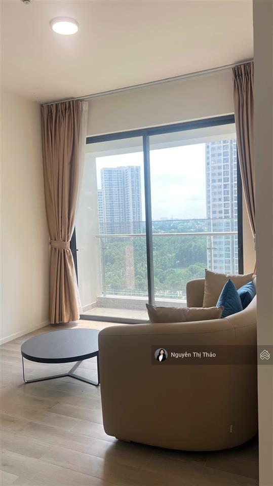 Căn góc 2pn view đôilayout 80m2 mới 100%gần đủ nội thấttại lumiere masteri  vinhomes q9giá 10tr