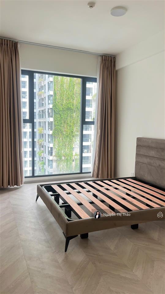 Căn góc 2pn view đôilayout 80m2 mới 100%gần đủ nội thấttại lumiere masteri  vinhomes q9giá 10tr