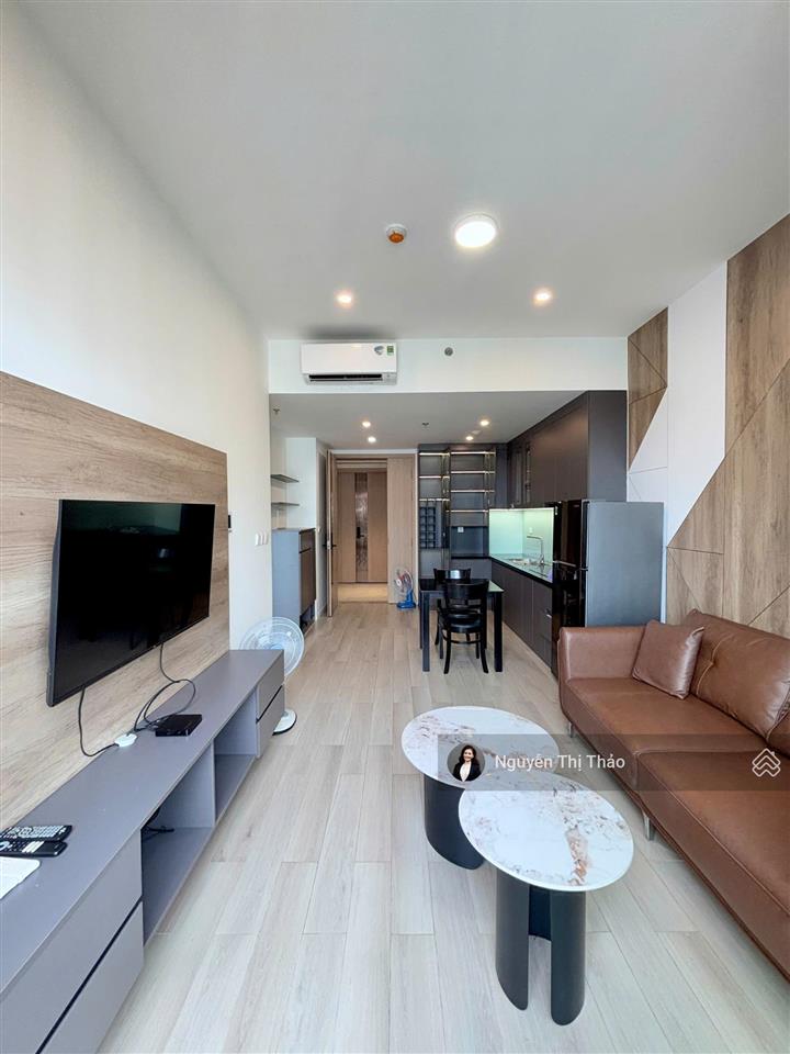 Thuê 1pn+,layout 2pn đủ gườngđủ n.thấtcon có không gian vui chơi tại resort lumiere boulevard q9