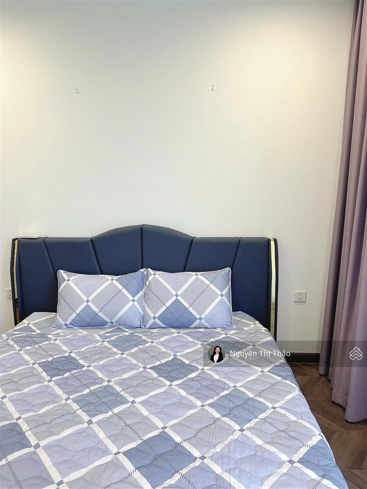 Một bước chân chạm ngản tiện ích thuê ngay 2pn2wc đủ n,thất xin tại the beverly,view sông lý ưởng