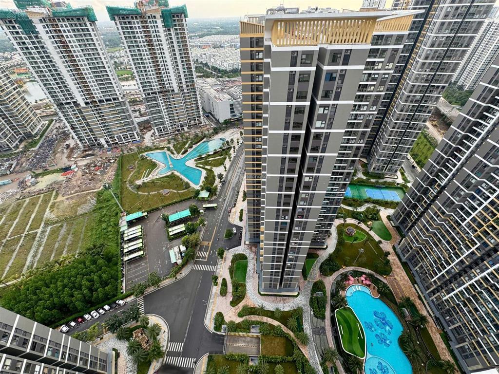 Cho thuê cc đẹp 2pn+ 69m2 full nt tốt , tại the beverly solari vinhomes q9 giá tốt 9tr/th