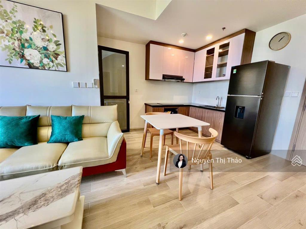 Khu resort lumiere masteri cho thuê 2pn full nt  miễn phí qlý trong giá 11,5tr  xem ngay