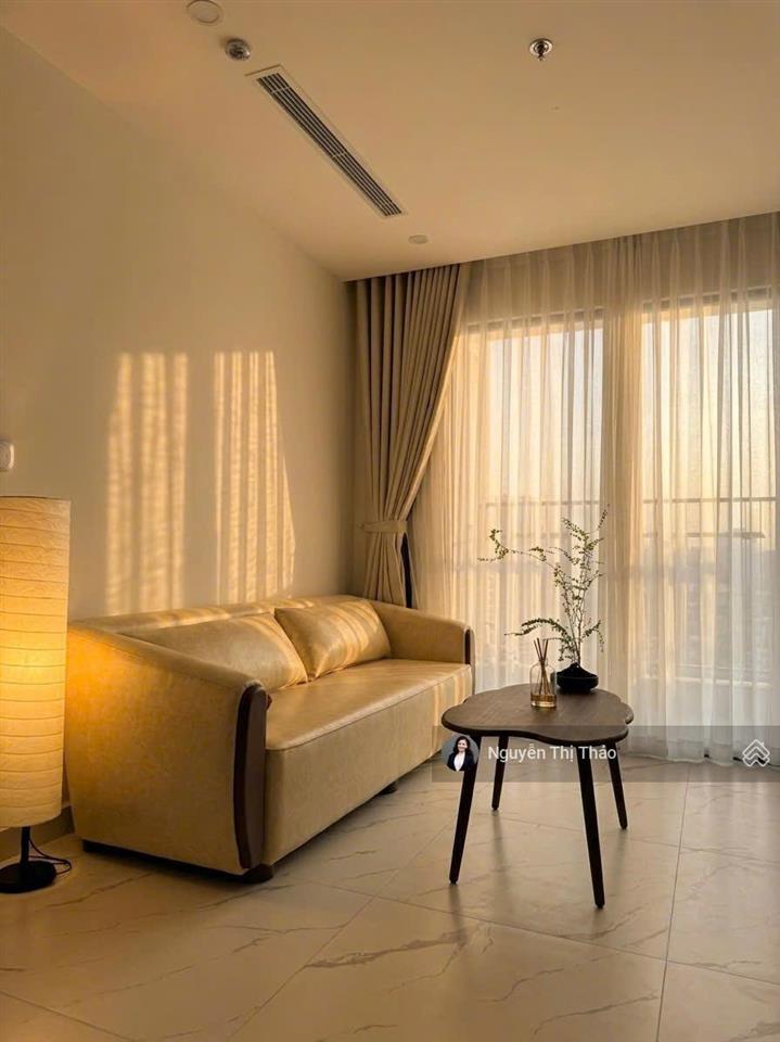 Thuê 2pn(80m) đủ nội thất  view sông đẹp  khu opus cao cấp vinhomes q9  kề vincom mall  cv 36ha