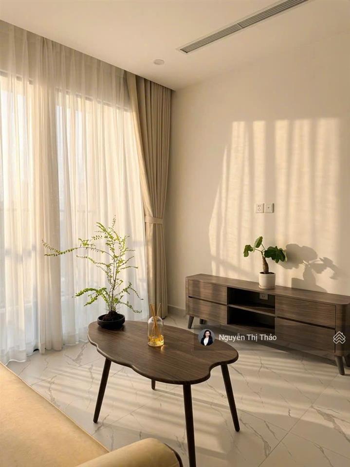 Thuê 2pn(80m) đủ nội thất  view sông đẹp  khu opus cao cấp vinhomes q9  kề vincom mall  cv 36ha