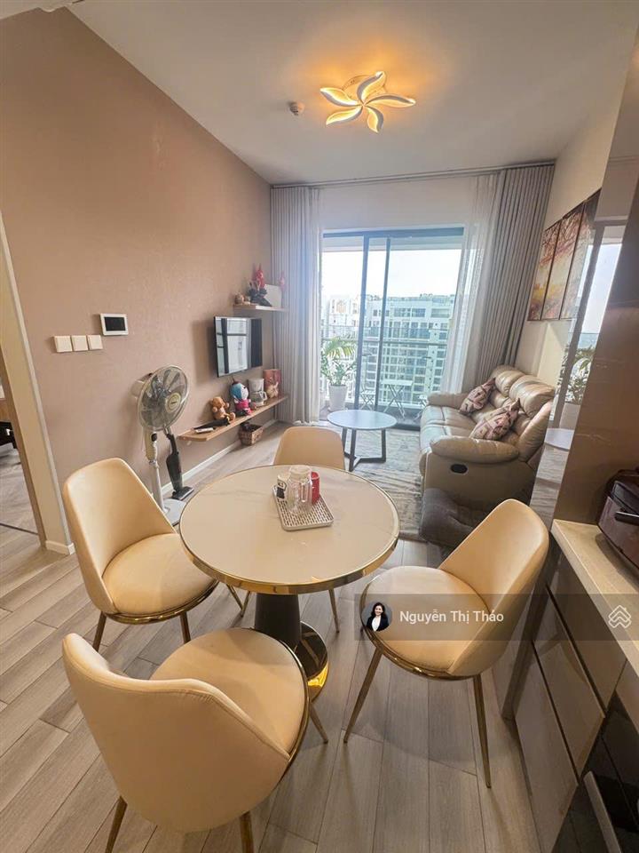 Hành trình mớikhỏi đầu mới thuê 1pn+balconyđủ nthat, giá 10tr, free phí q.lý tại lumiere masteri