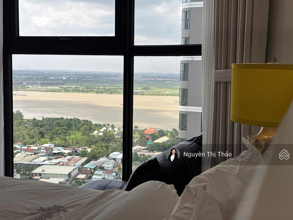 Trải nghiệm đẳng cấp thuê 2pn full nội thất  view sông cv 36ha, 17tr tại the beverly  vinhomes