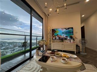 Trải nghiệm đẳng cấp thuê 2pn full nội thất  view sông cv 36ha, 17tr tại the beverly  vinhomes