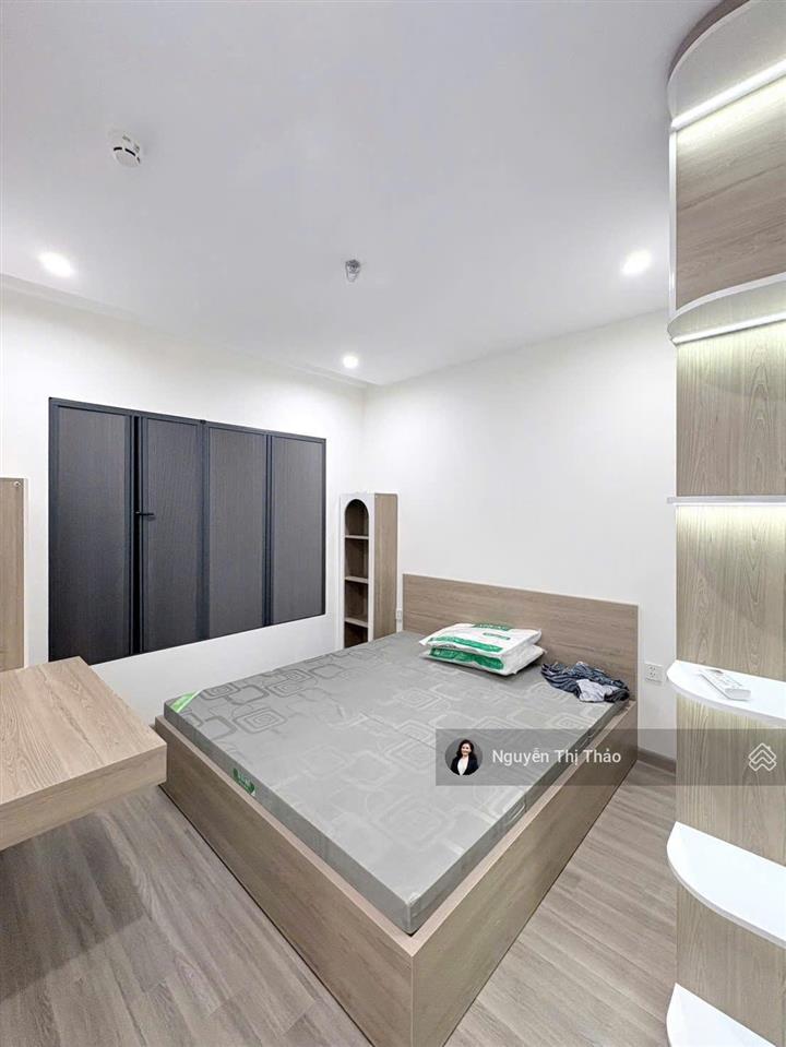 Phân khu đẹpgiá tốt thuê 2pn full nt đẹp,gần các tiện ích tại the beverly solarivin q9 giá 9,5tr