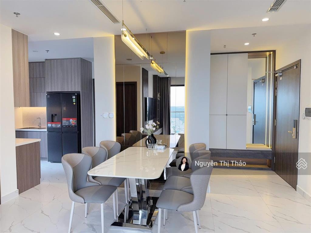 3br2wc full nội thất vip tại the opus one  views sông, c.viên sát vincom mall khu all in vinhomes