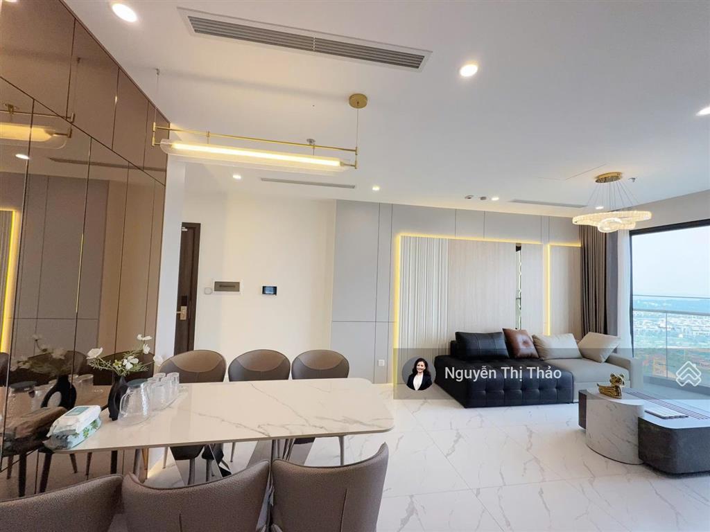 3br2wc full nội thất vip tại the opus one  views sông, c.viên sát vincom mall khu all in vinhomes