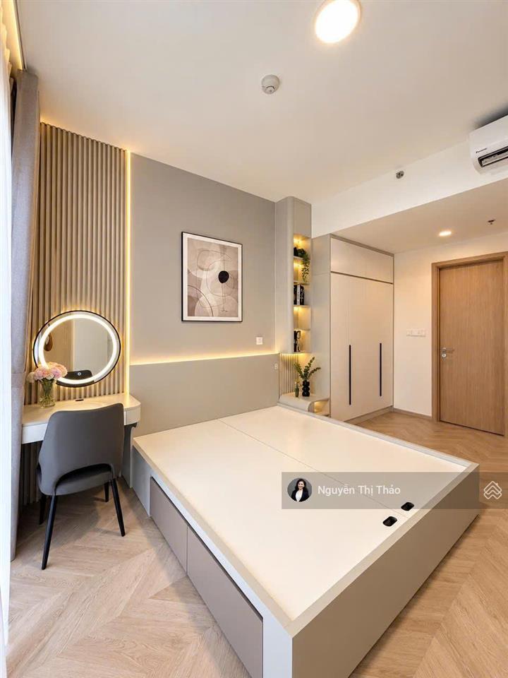 Thuê ngay 2pn2wc nhà đẹp toà gần trường  full cao cấp tại masteri vinhomes q9, miễn phí quản lý