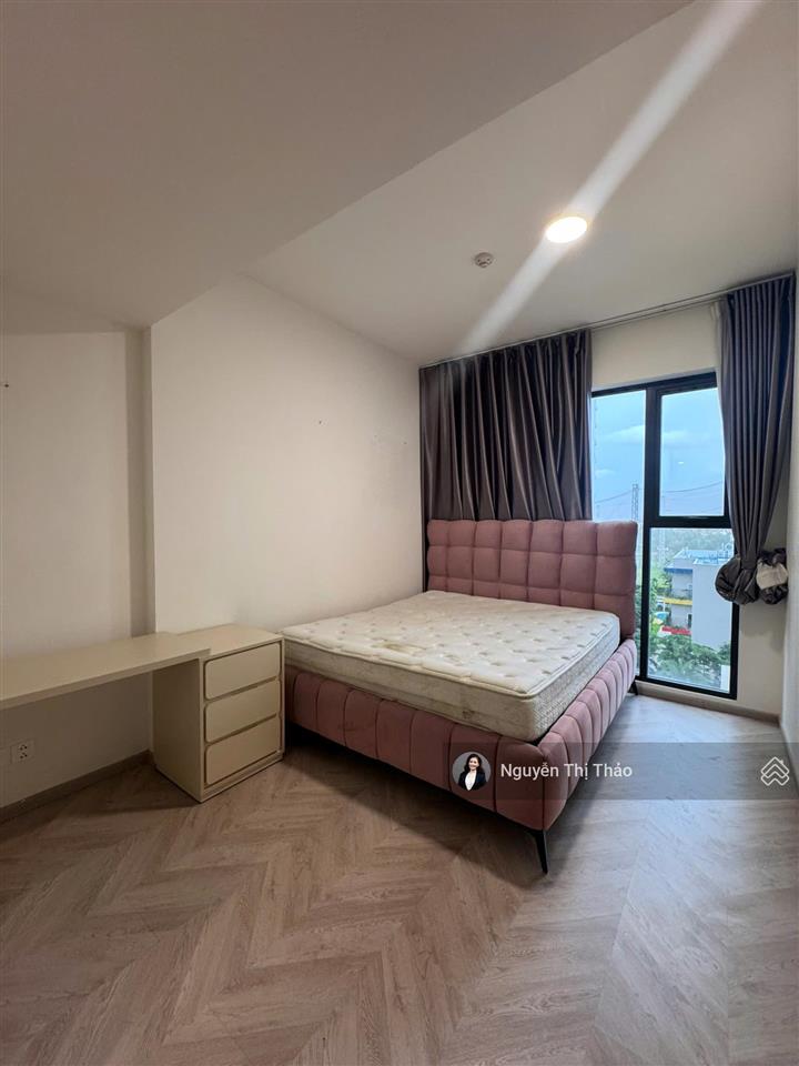 Thuê 3pn masteri centre point layout nhà đẹp, view công viên đẹp, miễn phí ql, chỉ 20 triệu/tháng