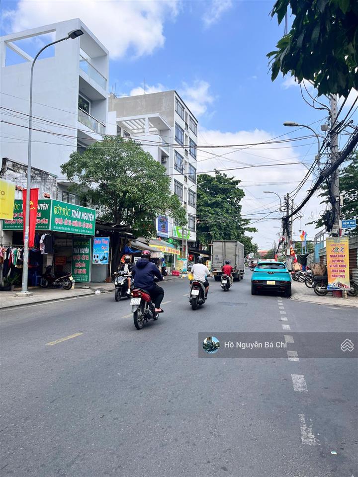 Mtkd ngang 6.1m x 30m đường nguyễn hữu tiến  tân phú !! giá 22 tỷ thương lượng