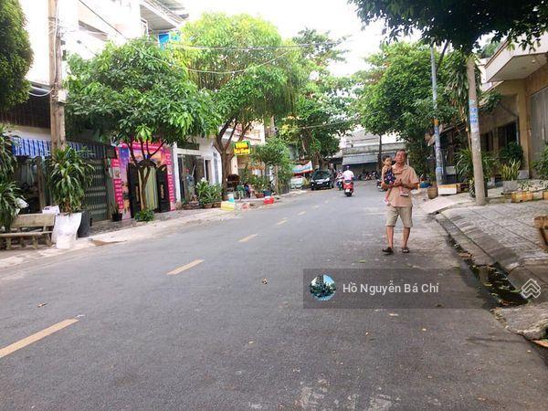 Mtkd đoàn hồng phước  ngay lũy bán bích dt 4,2x21,5m ( đất ) 90m2  9,7 tỷ tl