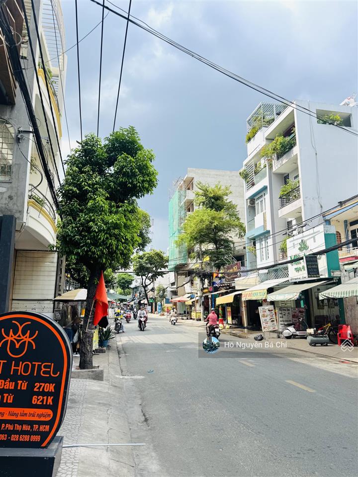 Mtkd nguyễn suý  ngay chợ  không lỗi dt 4x12.7m ( trệt lửng 2 lầu st )  9.6 tỷ