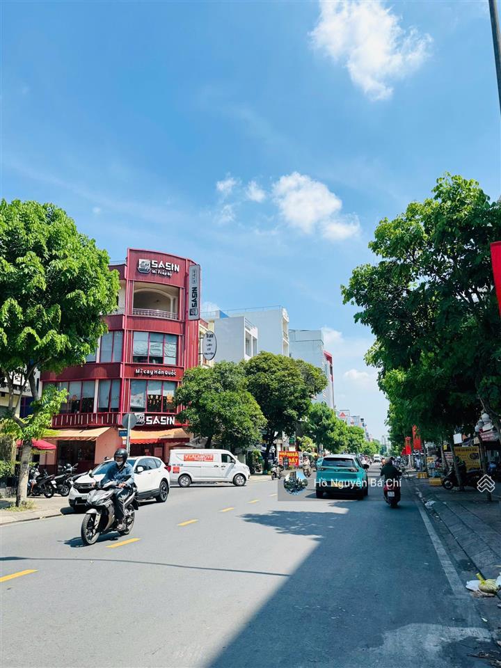 Mtkd tân sơn nhì  ngay ngã tư  dt 6x30m(185m2 )  1 lầu cho thuê  50tr  37.5 tỷ thương lượng