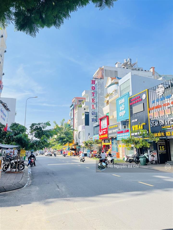 Hàng ngộp! mtkd tân sơn nhì 4x20m (1 lầu) giá 17 tỷ (giá tốt)