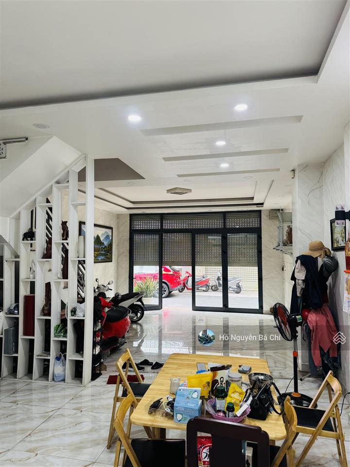Hẻm 196 vườn lài dt 5,8x13,5m (3 lầu + sân thượng) nhà mới  11,9 tỷ thương lượng