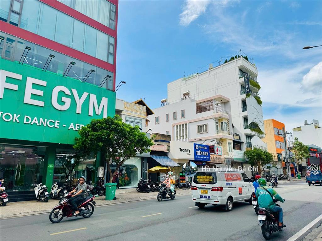 Giá cực tốt !! mtkd tân sơn nhì dt 5x19m ( cấp 4 )  giá 16,8 tỷ thương lượng
