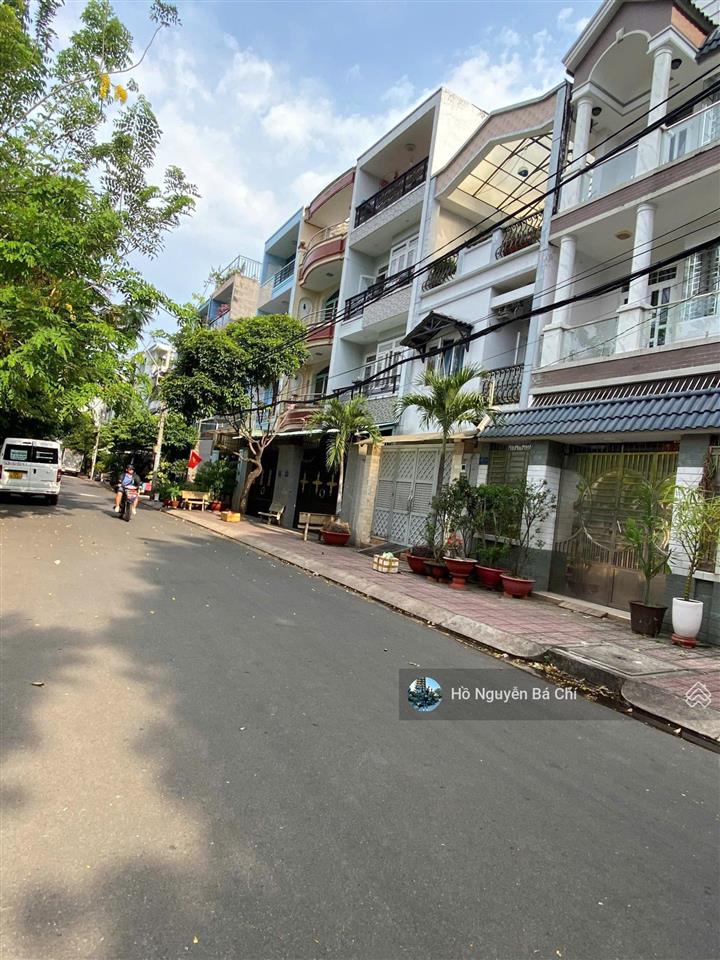 Đối diện công viên  hẻm 158 phan anh  tô hiệu 5x18m (2 lầu) 10,8 tỷ tl