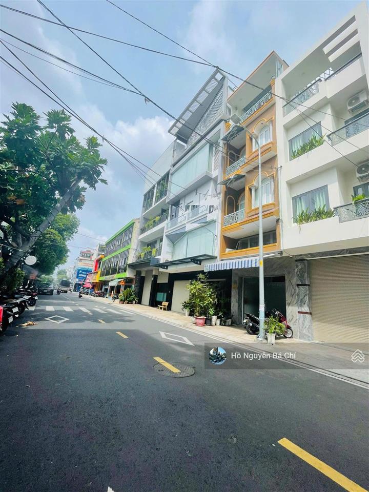 Biệt thự mt nguyễn hậu dt 8x16m (trệt 3 lầu st) giá 26 tỷ tl đang kẹt