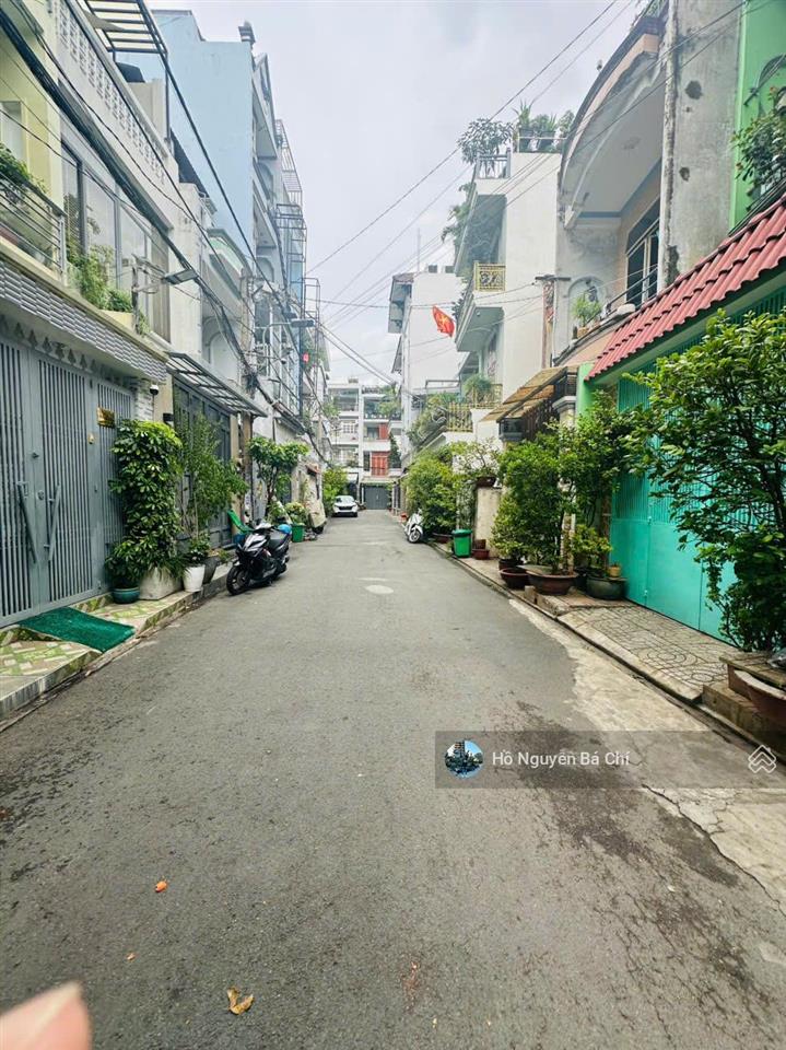 Hẻm vip 33 gò dầu dt 4x20m (2 lầu  st) giá 9,3 tỷ chính chủ