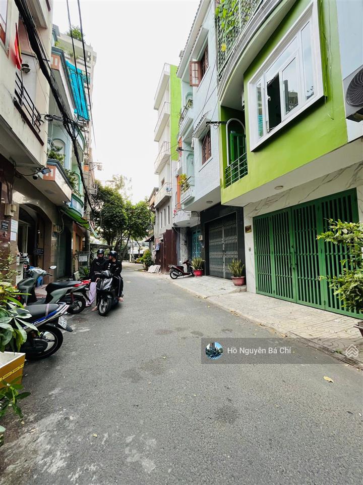 Hẻm vip 33 gò dầu dt 4x20m (2 lầu  st) giá 9,3 tỷ chính chủ