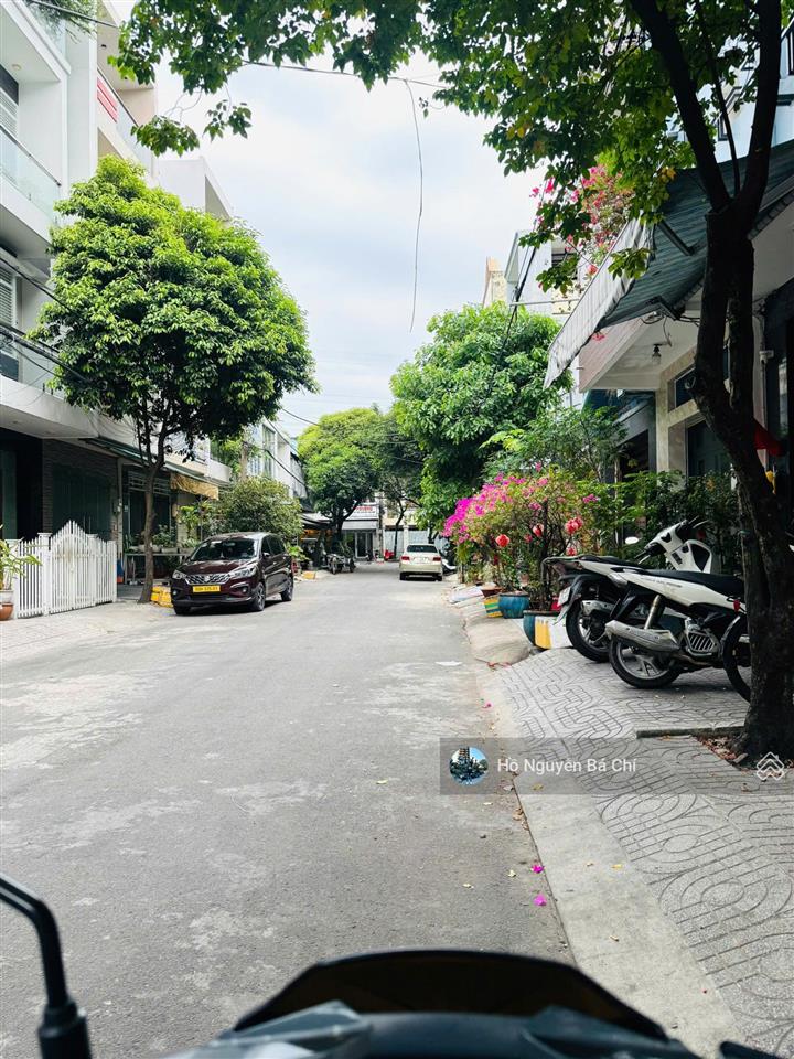 Đường 12m phan đình phùng 4x17m (3.5 tấm) giá tốt  9,6 tỷ