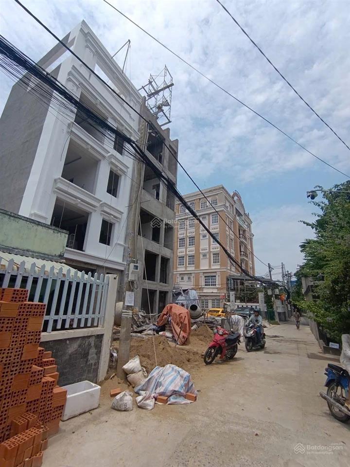 Lô góc hẻm 526 phạm văn đồng, thủ đức