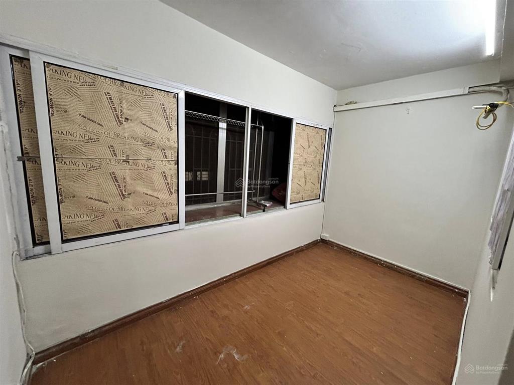 Bán nhà tập thể quân đội hoàng sâm, cầu giấy 32m2 sử dụng 65m giá 3.95 tỷ cầu giấy