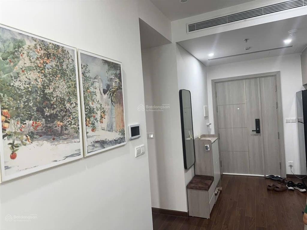 Bán căn chung cư masterise vinsmart tây mỗ 55m2 giá 5,9 tỷ  mr thực 0972 439 ***