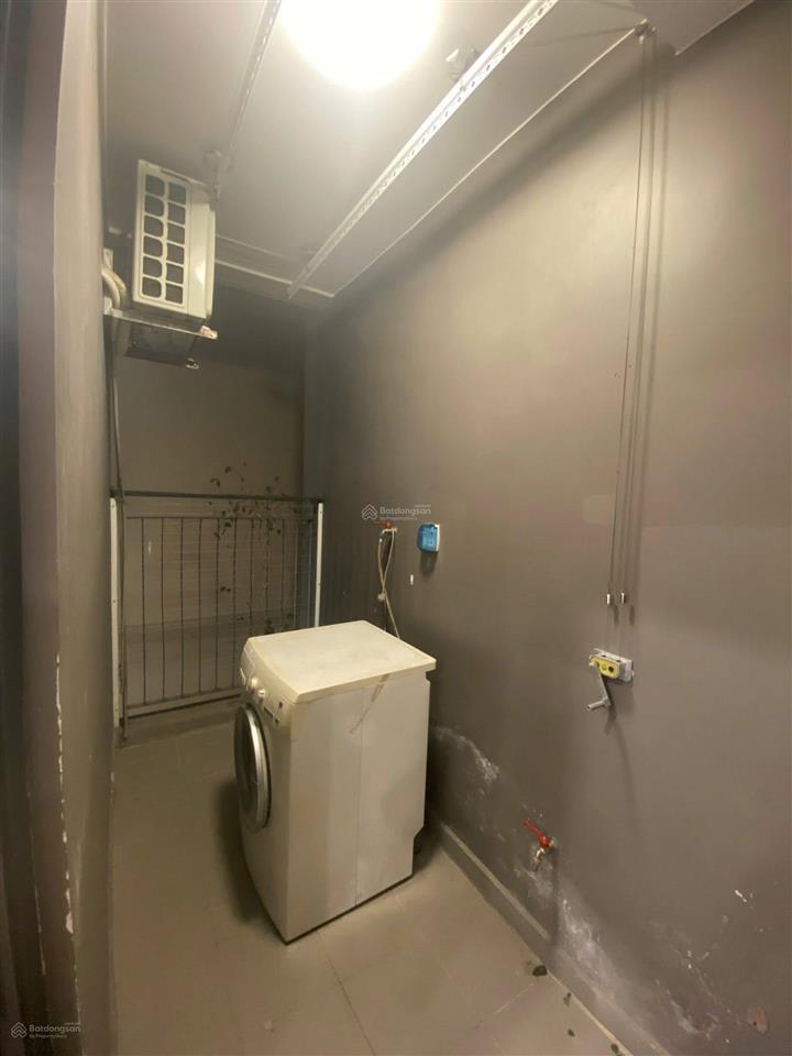 Cần bán căn chung cư 32m² studio vinhomes smart tây mỗ giá 3,3 tỷ  mr thực  0972 439 ***