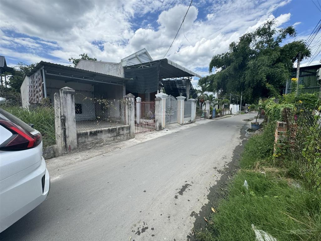 Đất đẹp đường 30m đối diện đất đô thị dự án