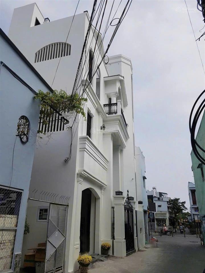 Bán nhà 3 mặt tiền đường tân hóa, 3 lầu&áp mái  shophouse, gara, hồ bơi, giá giảm mạnh 13,9 tỷ