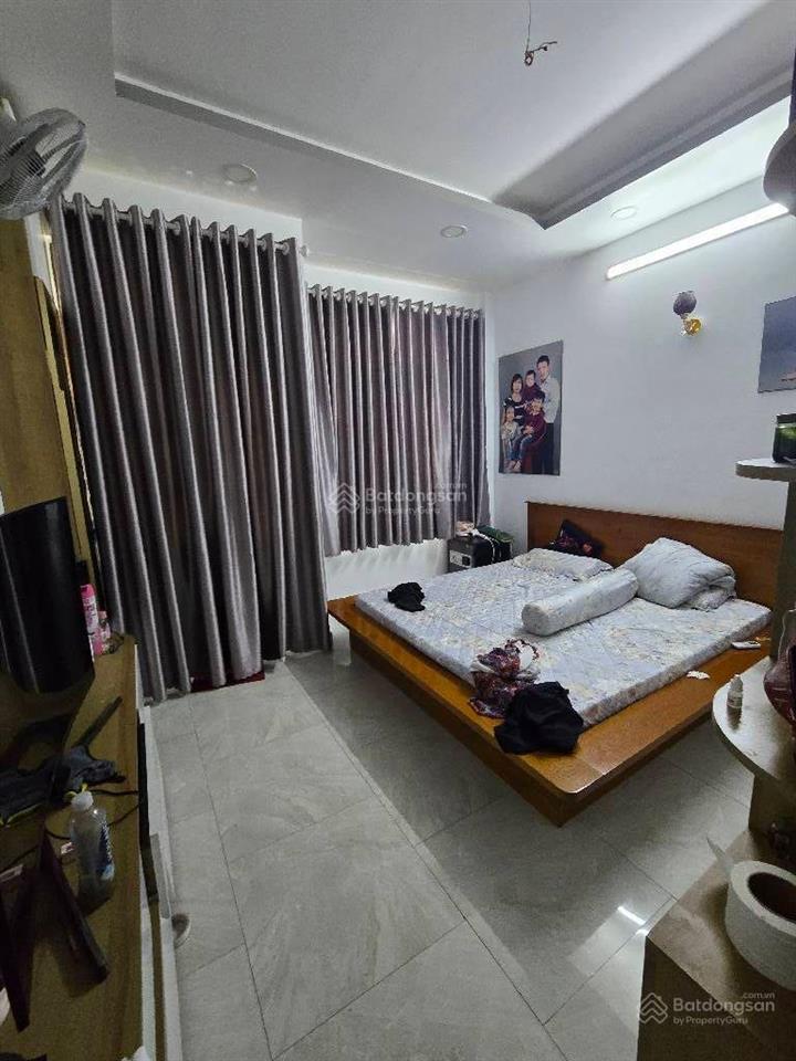 Nhà tân phú tân hương5tầng 60m2giá chỉ 8t.ỷ75