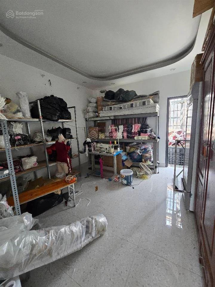 Nhà tân phú tân hương5tầng 60m2giá chỉ 8t.ỷ75