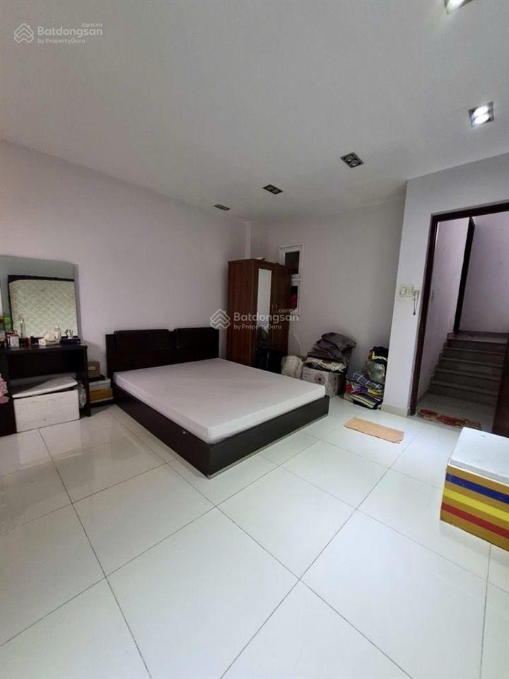 Tân bình nhà 5 tầng 61m2 giá chỉ 9t.ỷ8