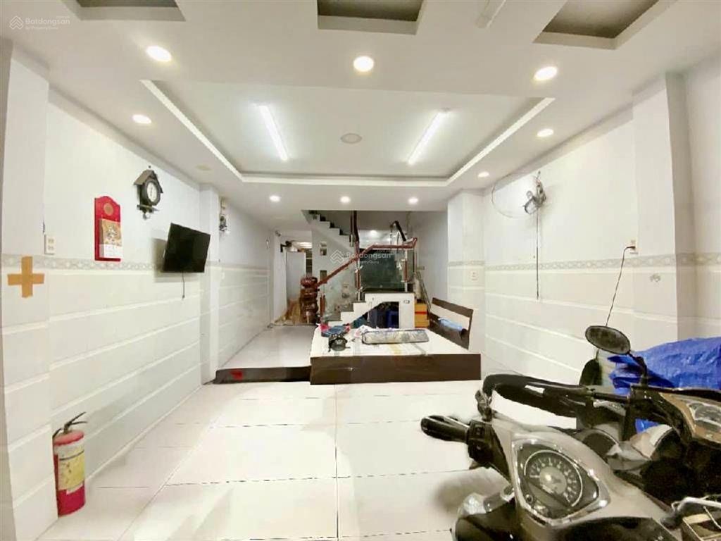 Giảm sốc 600 chỉ còn 9t.4  tân phú  tân sơn nhì  4 tầng  90m2