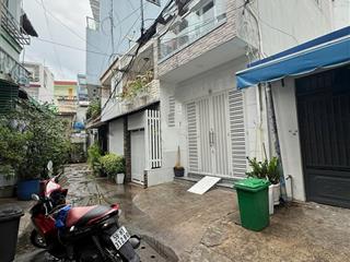 Hẻm xe hơi âu cơ sát mặt tiền nhà đẹp 3 tầng nở hậu tài lộc chỉ nhỉnh 5x tỏi