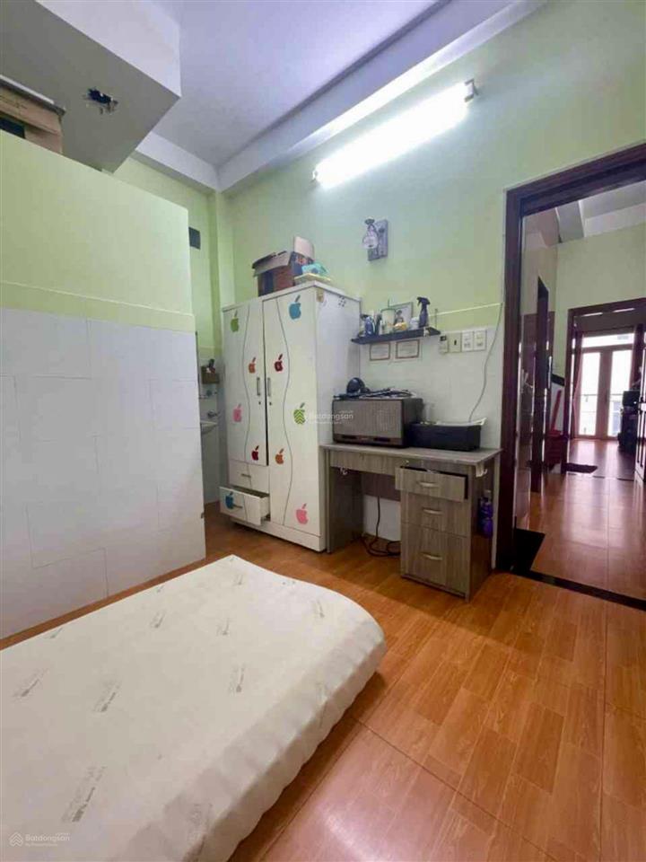 Tân phú ngay cạnh đầm sen hiếm có khó tìm  nhà 5tầng thang máy 49m2giá chỉ 8t.ỷ95