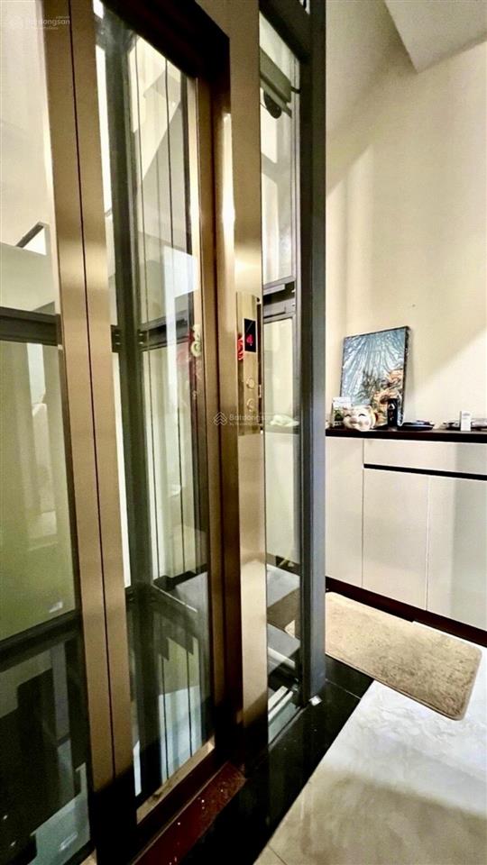 Nhà đẹp gò dầu  tân phú  thang máy  5 tầng  54m2  giá chỉ 7tỷ58