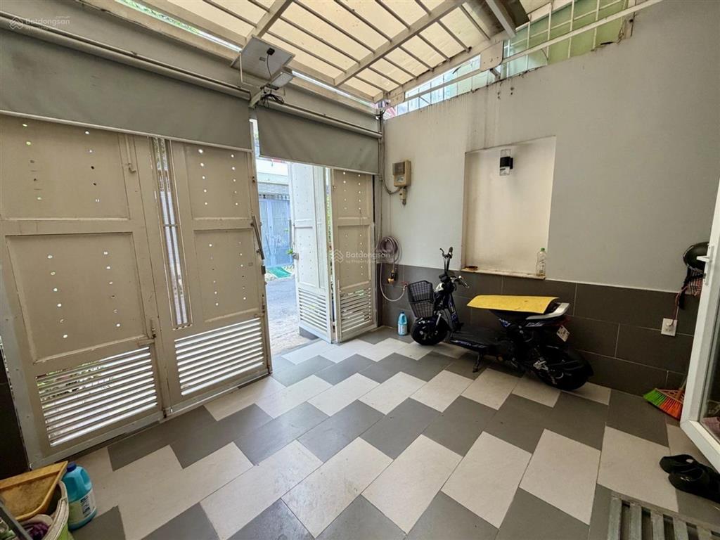 Siêu phẩm gò dầu 5tầng80m2 giá chỉ 9t.ỷ99