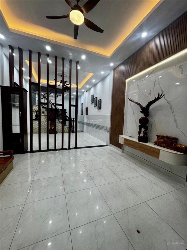 Tân phú  nhà đẹp nguyễn suý  3tầng  75m2  giá chỉ 9tỷ1
